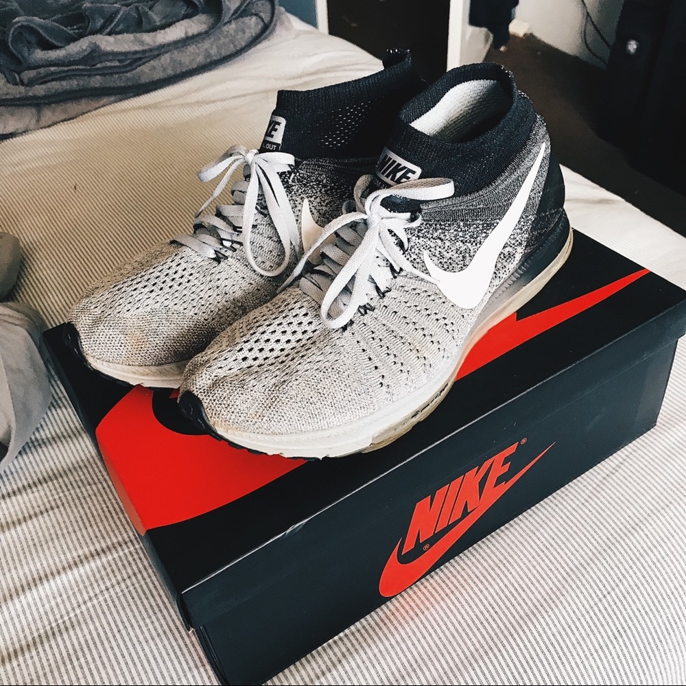 Nike Air Zoom Flyknit Trainers